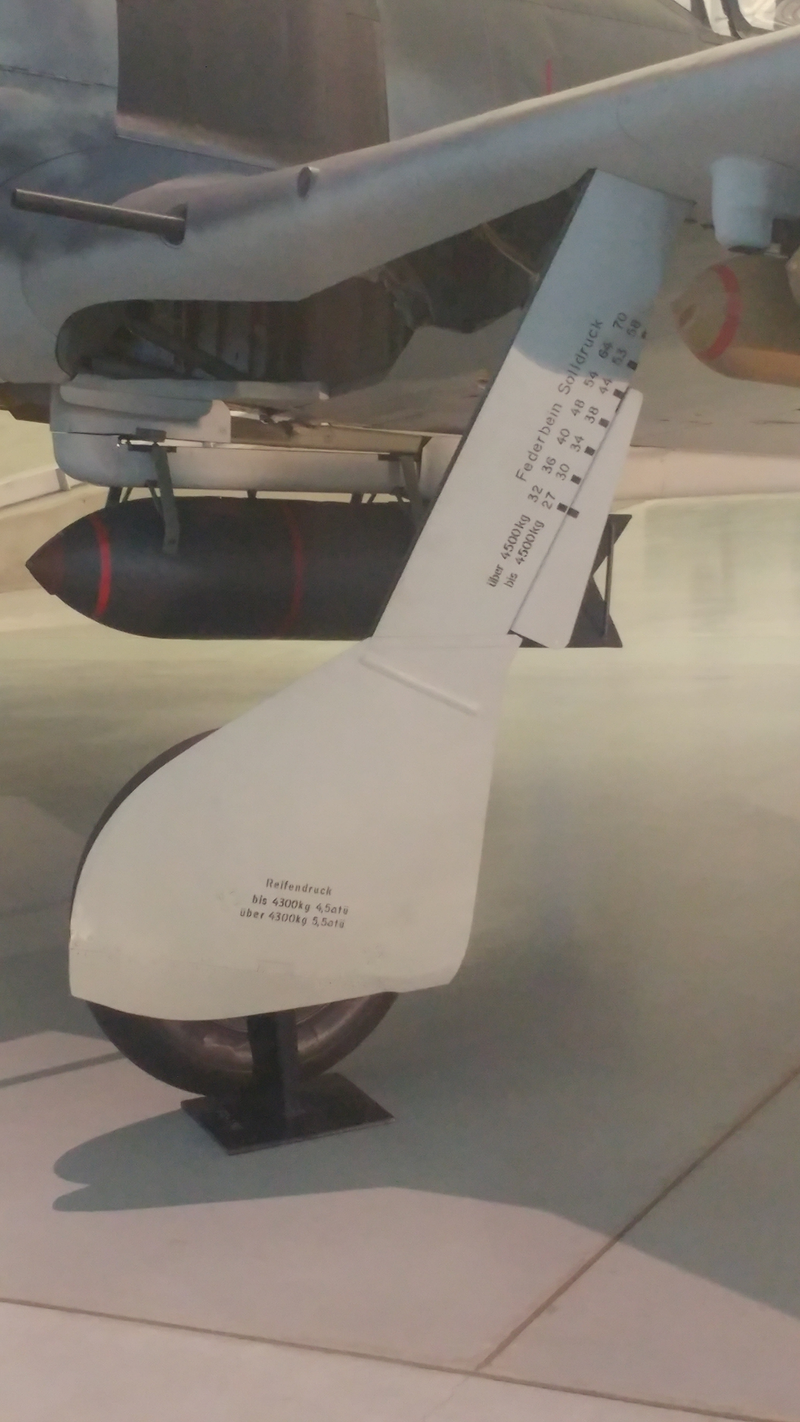 Illustration for article titled Planelopnik: Steven F. Udvar-Hazy Center photodump